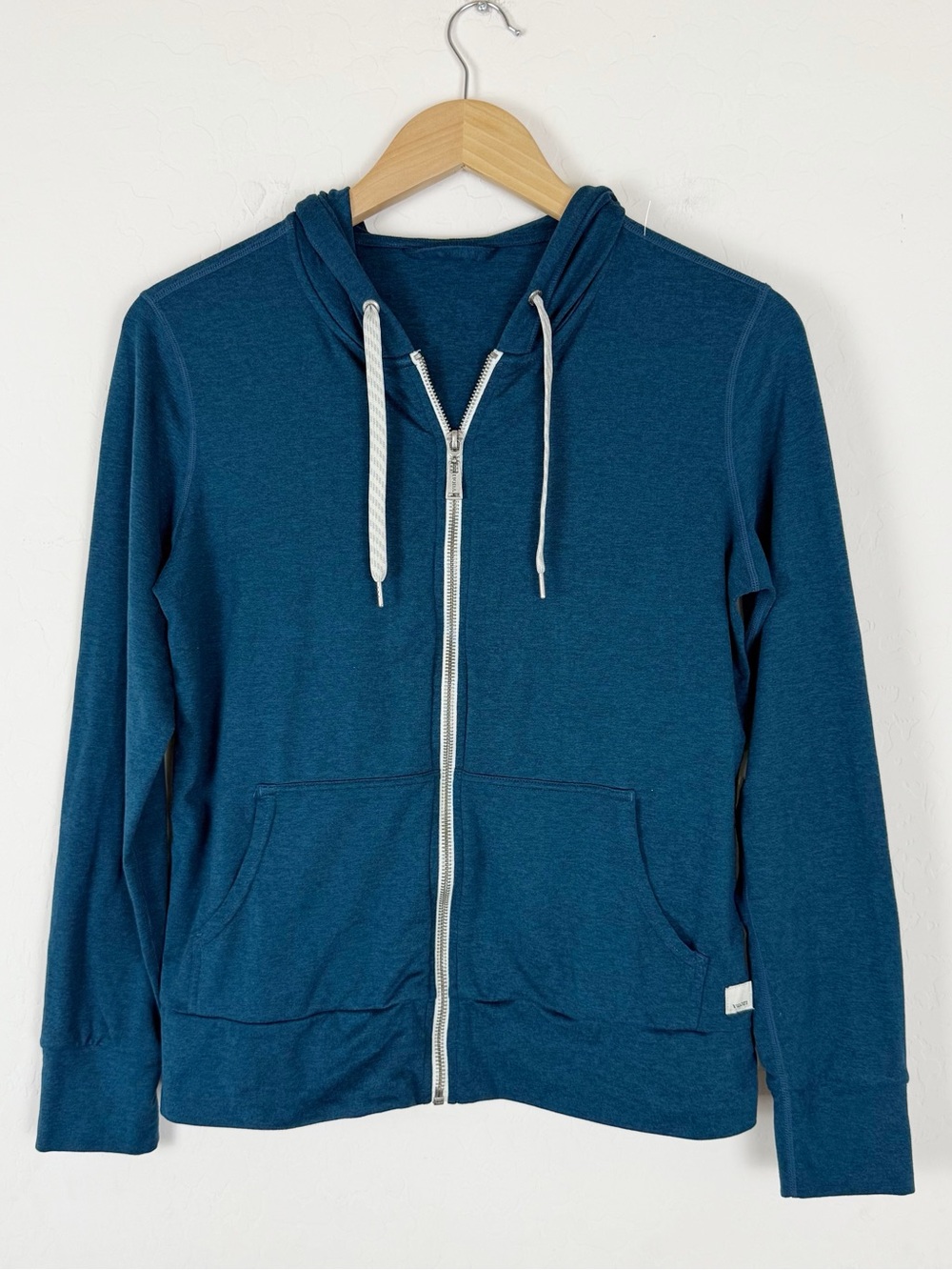 Vuori Halo Performance Blue Coast Heather Full Zip Hoodie